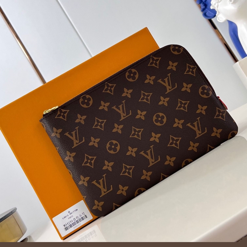 LV Clutch Bags
